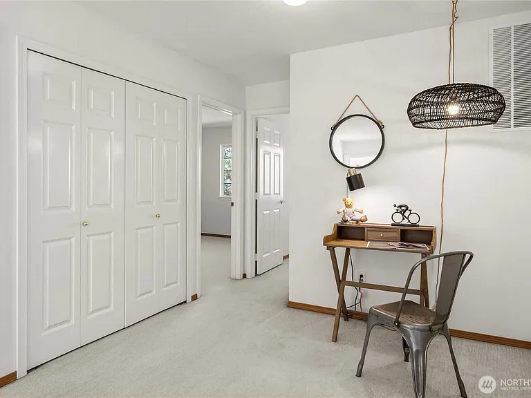 11003 Pansy Pl NW — Photo 18