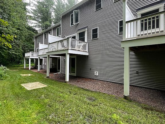 4th image of 7 Village Way APT D