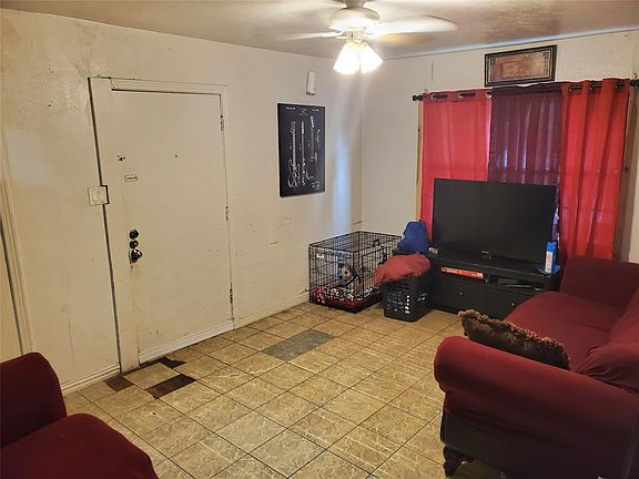 4th image of 3420 Livingston Ave