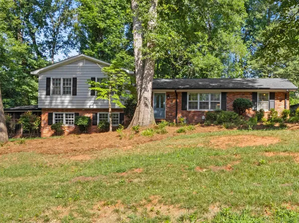 295 Fairlane Dr, Spartanburg, SC 29307