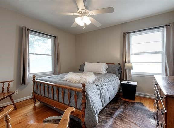 4th image of 1138 Orchard Ave