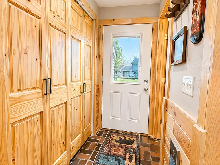 360 Quadna Mountain Rd — Photo 5