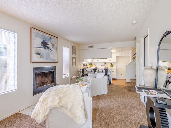 5th image of 2046 E Laura Avenue
