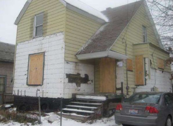 1st image of 7010 Lawn Ct