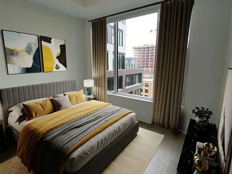 455 Wellington St W #701 — Photo 4