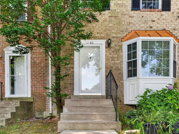 1152 Southern Night Ln, Gaithersburg, MD 20879