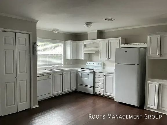 3rd image of 15923 Clarke Springs Dr #15923C