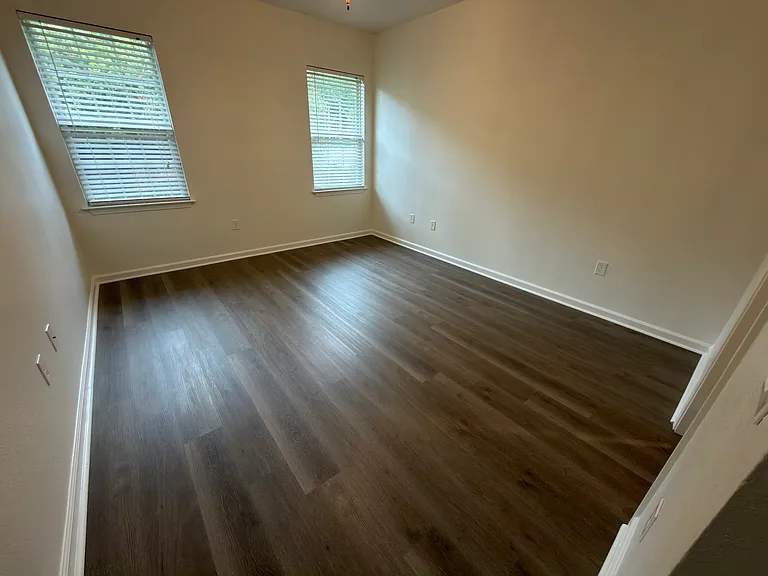 201 Antigua Pl — Photo 10
