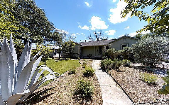 4th image of 330 Shadwell Dr