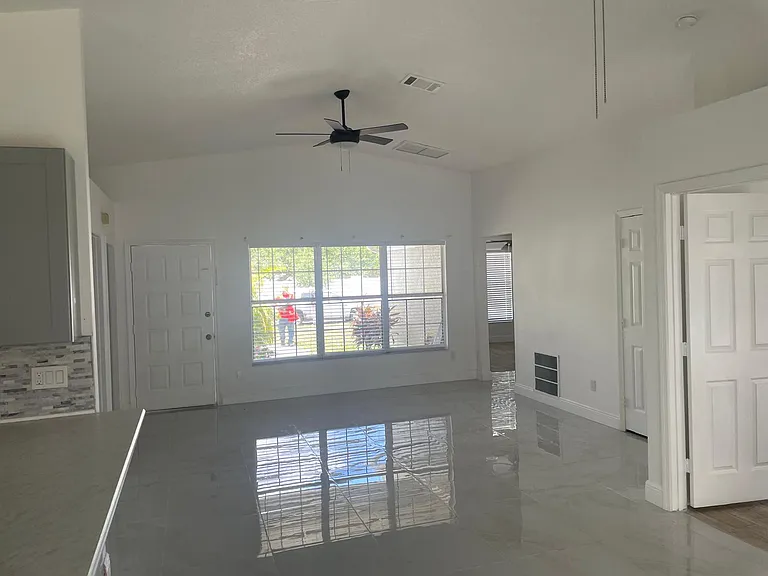 3405 Burlington Dr — Photo 13