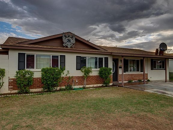 2nd image of 3033 W Windrose Dr