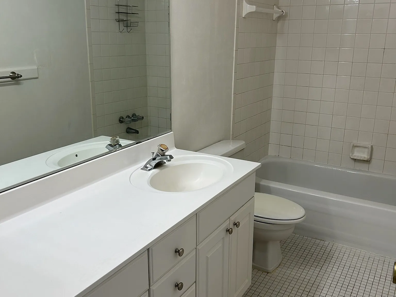 1 bed, 731 sqft, $1,200 — Photo 4