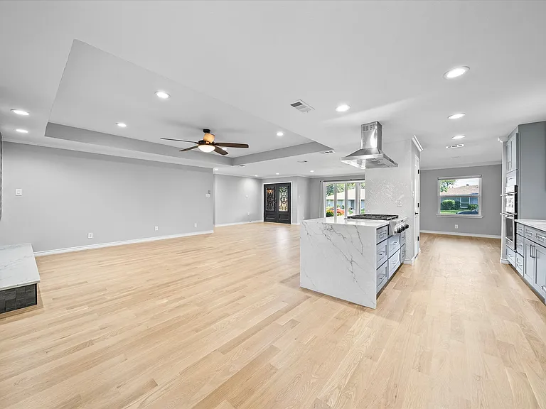 12408 Cedar Bend Dr — Photo 1