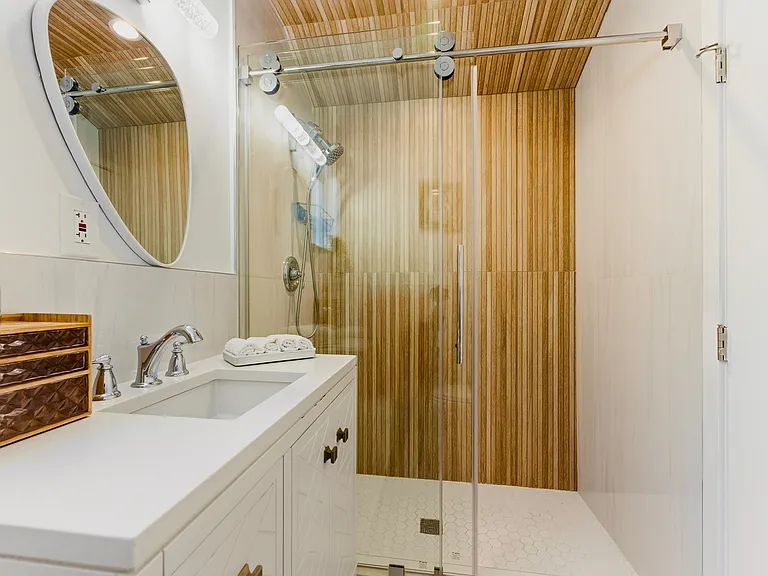 132 N Carson Rd #A — Photo 14