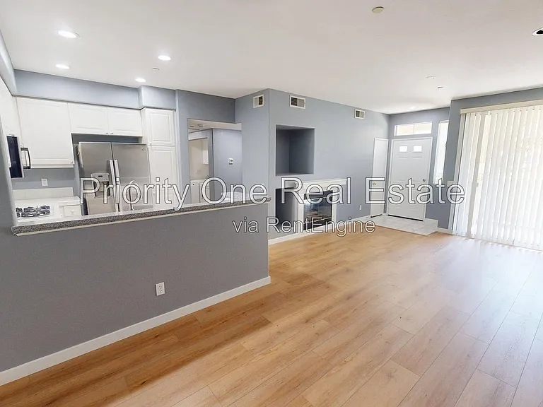 10766 Sabre Hill Dr #154 — Photo 9