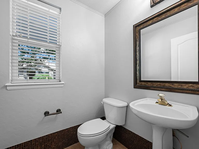 3741 Florentine Dr — Photo 10