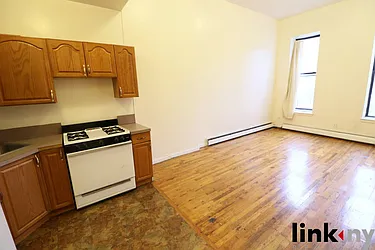 Rented by Link NY Realty