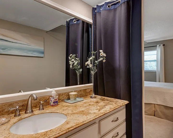 4126 Belair Ln #B10 — Photo 18