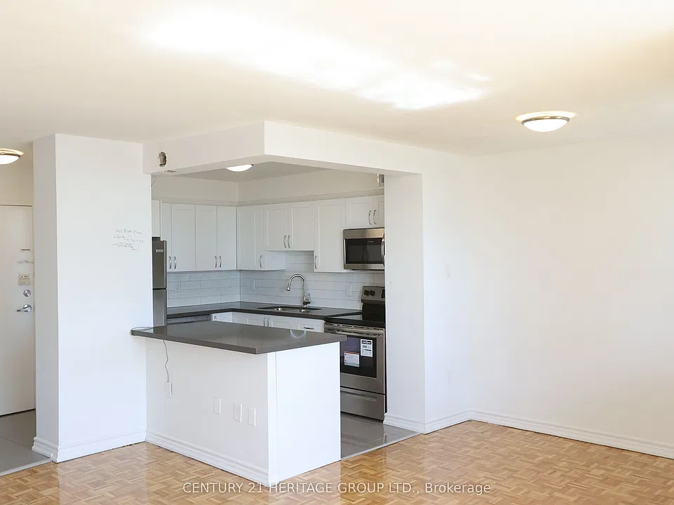 41 Garfella Dr #702