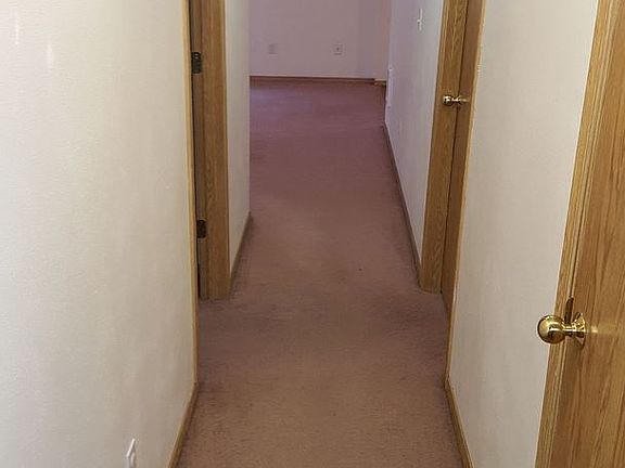 5th image of 151 Pacific Ct