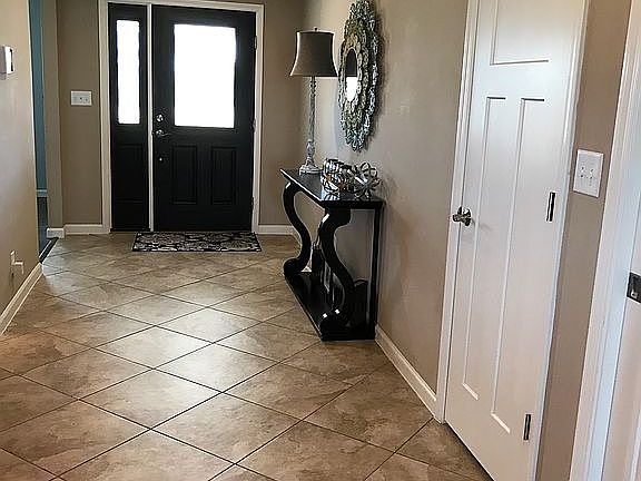 3rd image of 3618 Regatta Dr