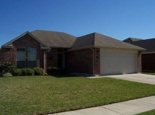 316 Macon Crk, Victoria, TX 77901