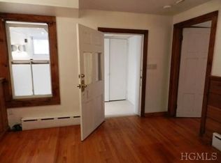 877 Woodlawn Ave, Peekskill, NY 10566