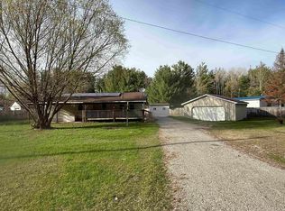 2559 E Pine River Trl, Mikado, MI 48745