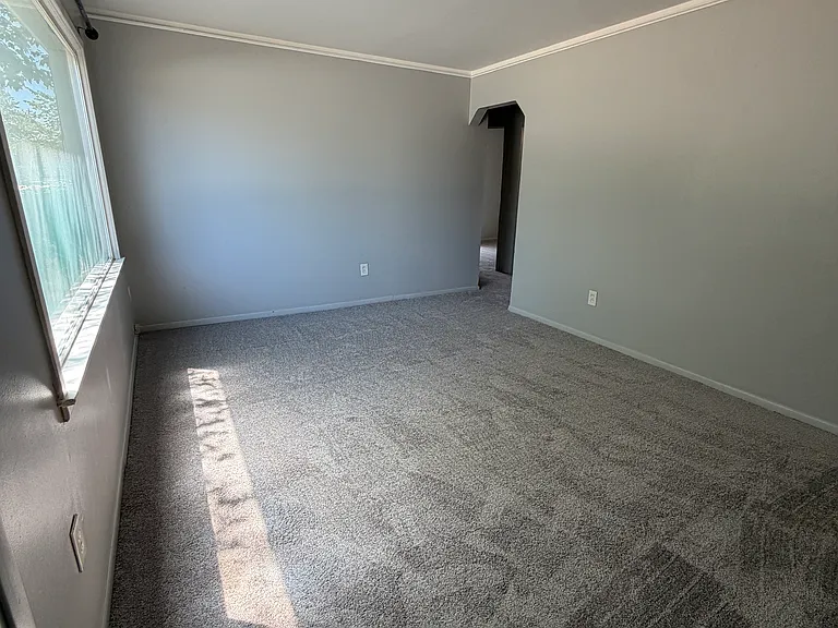27241 Woodmont St — Photo 2
