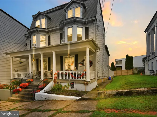 206 N Front St, Minersville, PA 17954