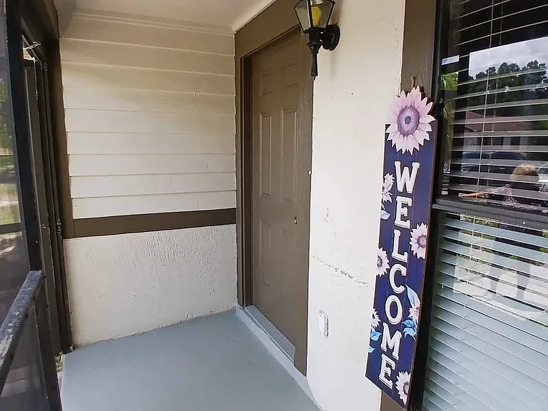 2130 Bancroft Pl #E — Photo 17