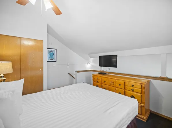 Northside Lofts Fully Updated 1 Bedroom Apartment in North Spokane