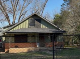 801 Snell Rd, Livingston, TX 77351