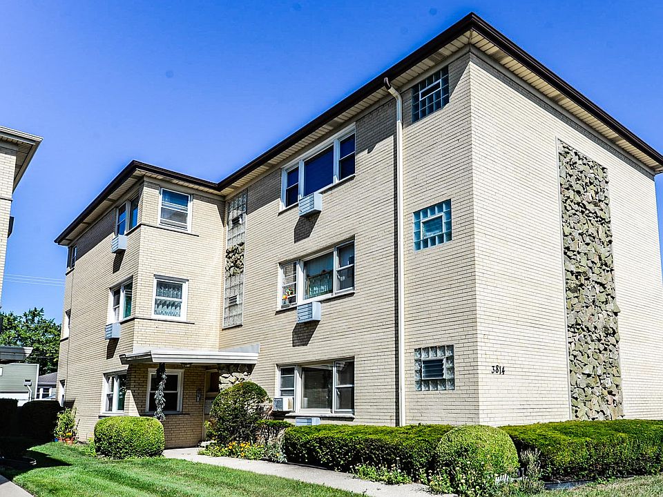 1st image of 3814 N Harlem Ave APT 3E