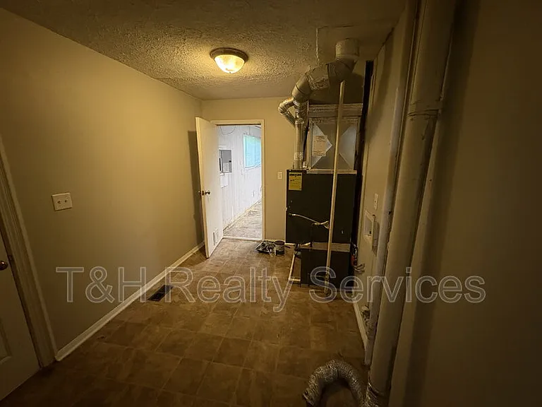 3644 Celtic Dr — Photo 21