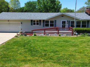1762 Ken Dr, Akron, OH 44312