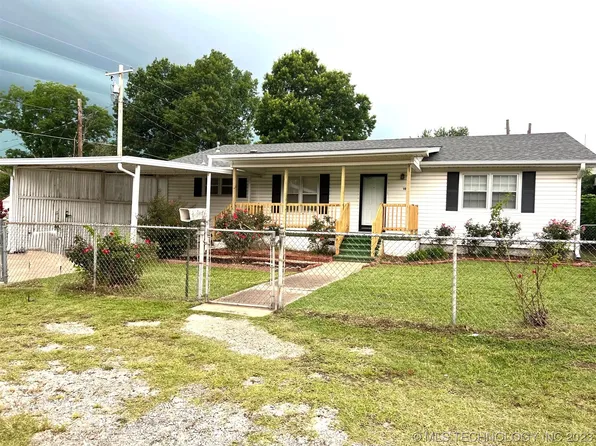 106 W 6th St, Henryetta, OK 74437