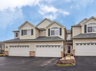 208 Timber Trails Blvd, Gilberts, IL 60136