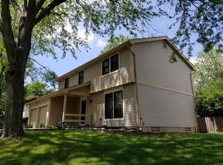 2258 Hartsdale Dr, Powell, OH 43065