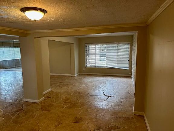 5th image of 2740 NW 9th Lane