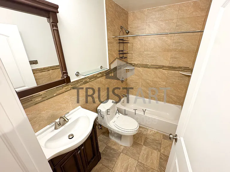 2329 S 15th St #2 — Photo 8