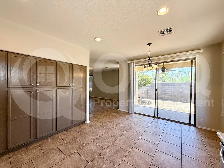 230 N Nash Way — Photo 9