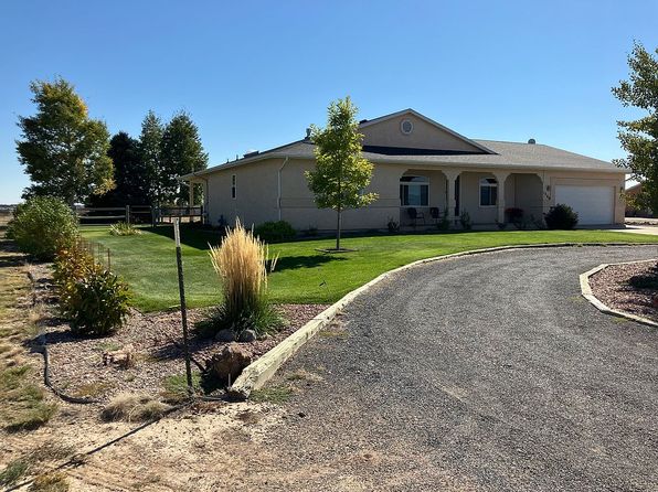 1260 S Camino Santiago Dr