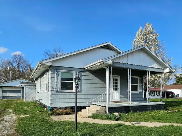 303 W 7th St, Georgetown, IL 61846