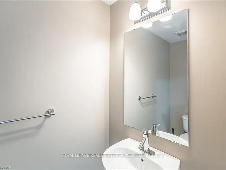541 Winston Rd #79 — Photo 15
