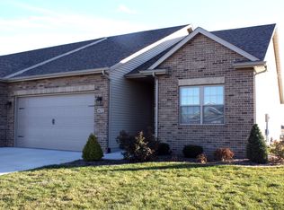 4632 Thompson Rd, Springfield, IL 62711