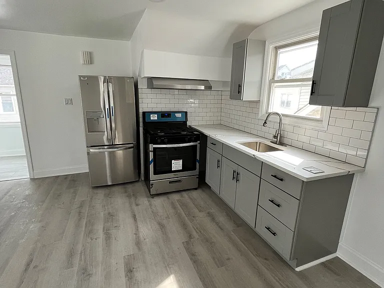 120 Highland Ave #3 — Photo 11