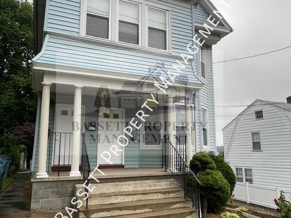 25 Cumley St #1, Hamden, CT 06514