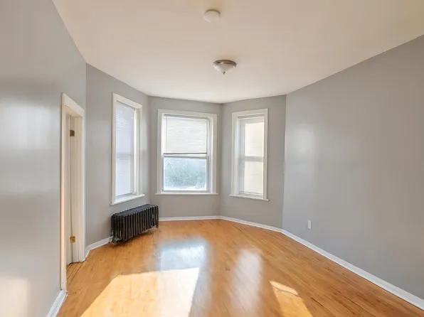 1215 S Homan Ave, Chicago, IL