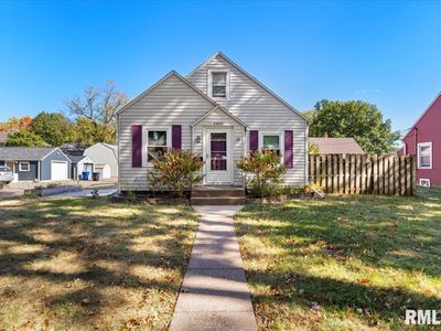 2020 4th St, Moline, IL, 61265